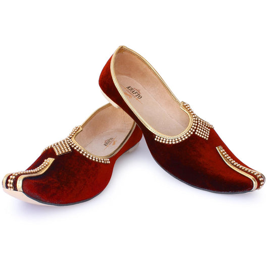 Red Velvet Men's Sherwani Jutti