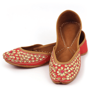 Red Droplets Handcrafted Women's Punjabi Leather Jutti