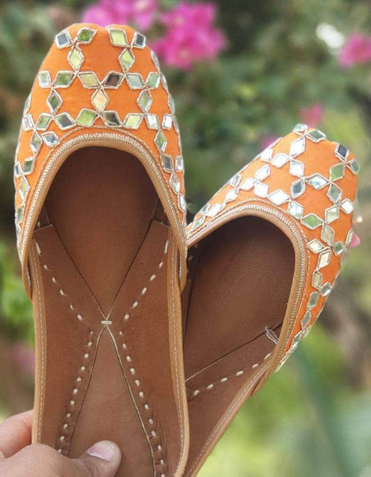 Orange Mirrors Handcrafted Women's Punjabi Leather Jutti